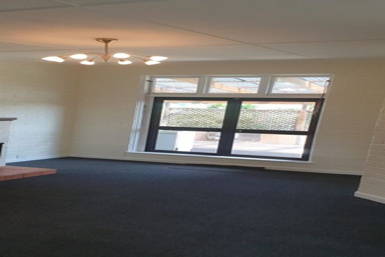 Photo of property in 11 Alfriston Road, Manurewa East, Auckland, 2102