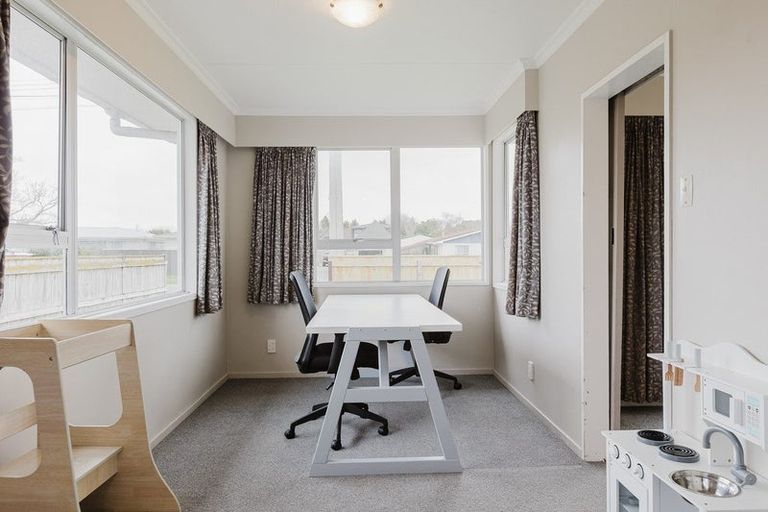 Photo of property in 53 Maxwells Line, Awapuni, Palmerston North, 4412