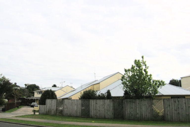 Photo of property in 9f Robins Road, Judea, Tauranga, 3110