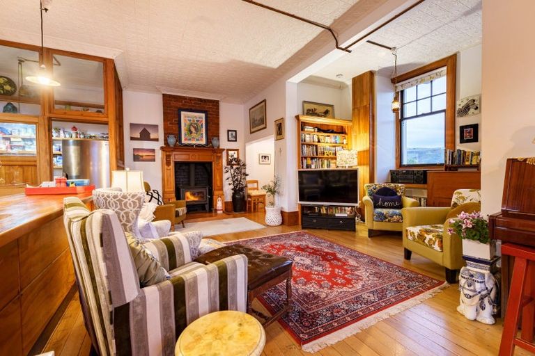 Photo of property in 247 Ravensbourne Road, Ravensbourne, Dunedin, 9022