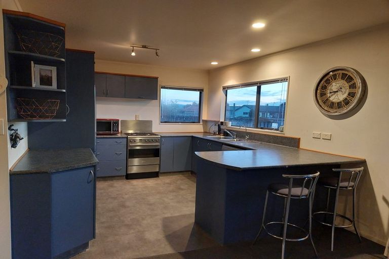 Photo of property in 20 Madgwick Place, Ngatea, 3503