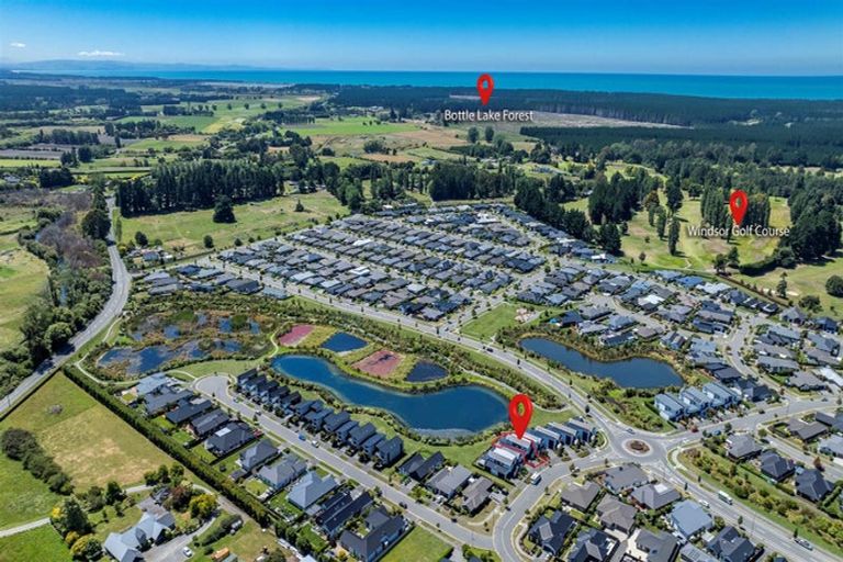 Photo of property in 114 Te Rito Street, Marshland, Christchurch, 8083