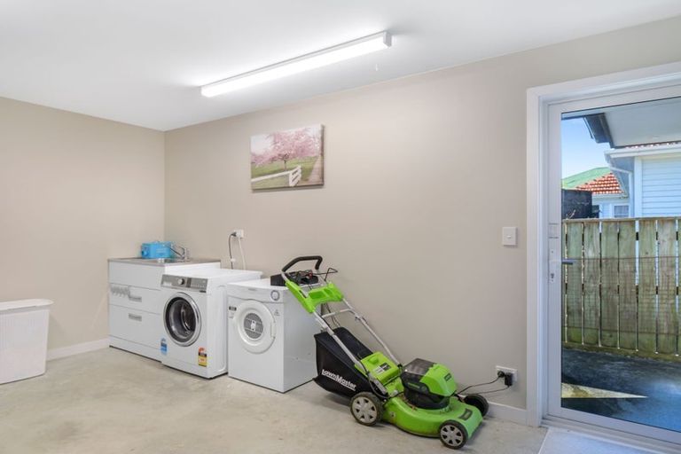 Photo of property in 27a Peakes Road, Saint Johns Hill, Whanganui, 4501