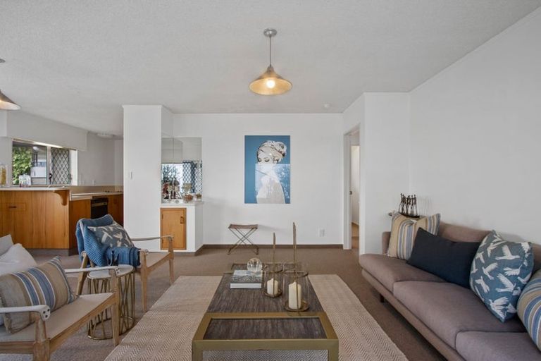 Photo of property in 477 Marine Parade, Napier South, Napier, 4110