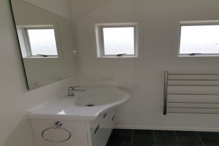 Photo of property in 1 Stredwick Drive, Torbay, Auckland, 0630