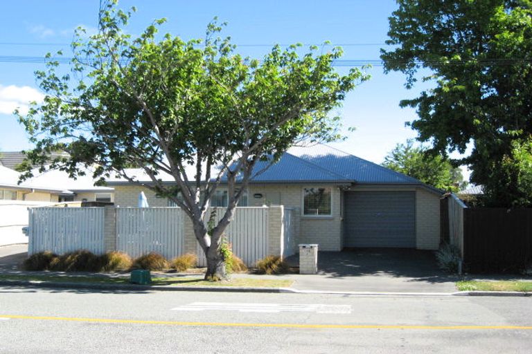 Photo of property in 3/107 Staveley Street, Avonhead, Christchurch, 8042
