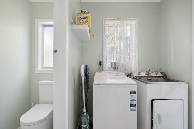 Photo of property in 38 Donovan Road, Paraparaumu Beach, Paraparaumu, 5032