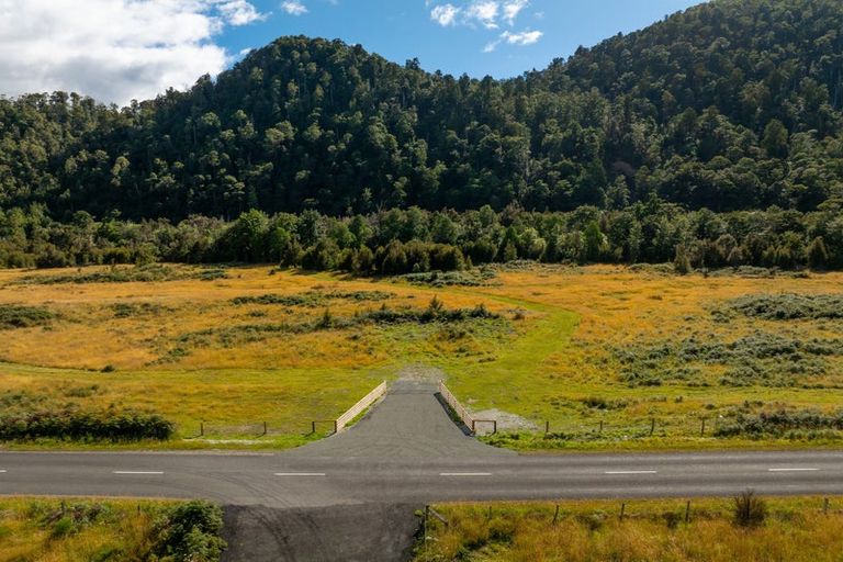 Photo of property in 101 Gowan Valley Road, Gowanbridge, Murchison, 7077