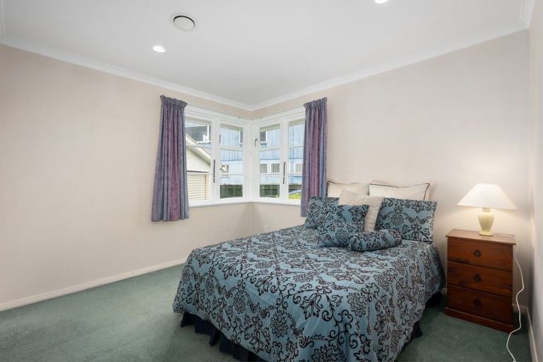 Photo of property in 27 Maclean Street, Wallaceville, Upper Hutt, 5018