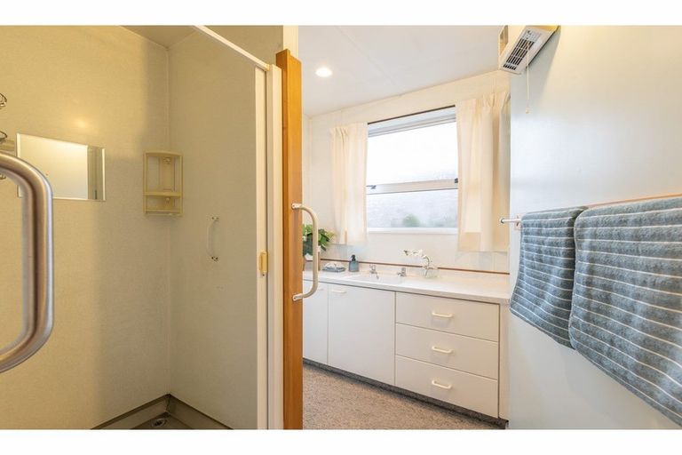 Photo of property in 44 Church Street, Oxford, 7430