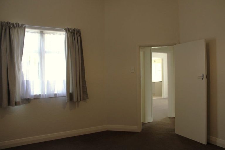 Photo of property in 88 Eden Street, Island Bay, Wellington, 6023