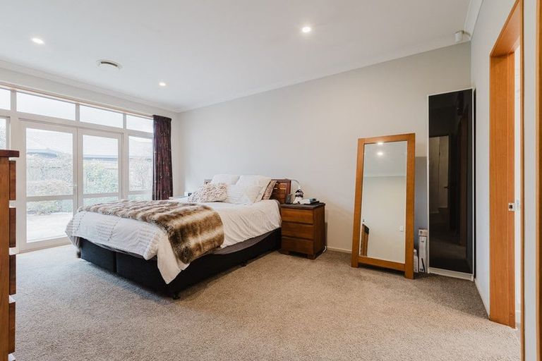 Photo of property in 15 Bouvardia Avenue, Milson, Palmerston North, 4414