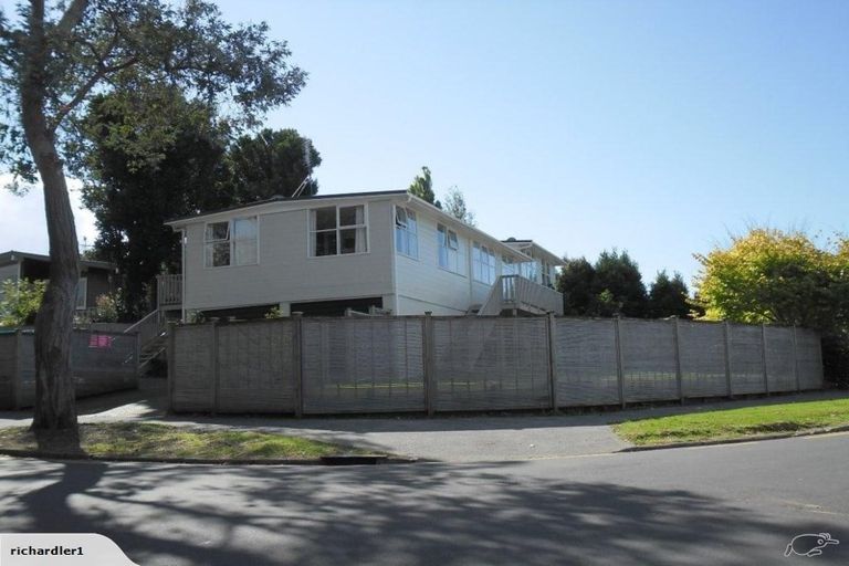 Photo of property in 2/2 Prebble Place, Mission Bay, Auckland, 1071