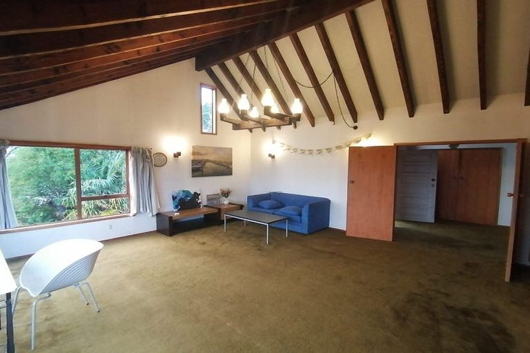 Photo of property in 118 Pupuke Road, Hillcrest, Auckland, 0627