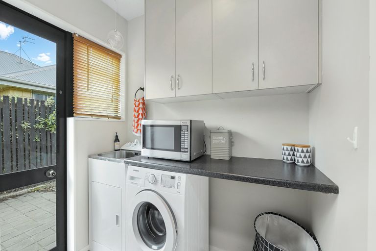 Photo of property in 27 Morris Road, Amberley, 7410