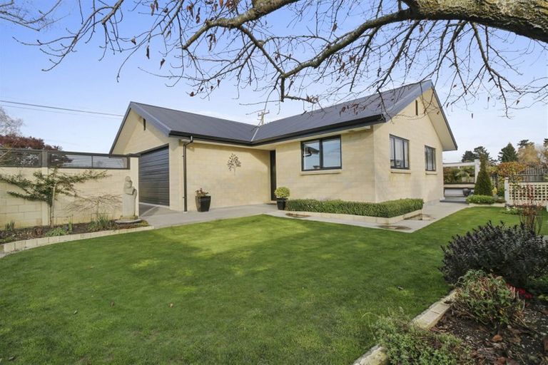 Photo of property in 118 Bowen Street, Rakaia, 7710