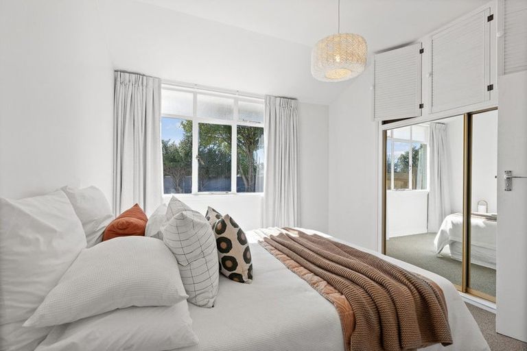 Photo of property in 72 Sparks Road, Hoon Hay, Christchurch, 8025