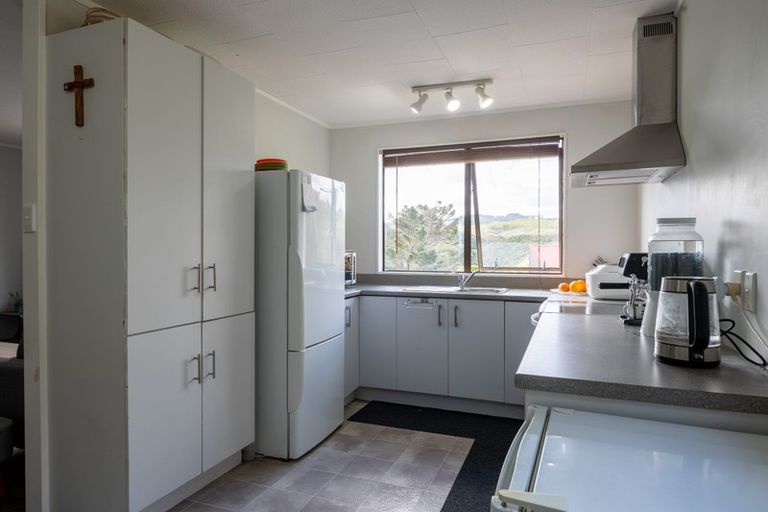 Photo of property in 7 Bushland Grove, Paparangi, Wellington, 6037