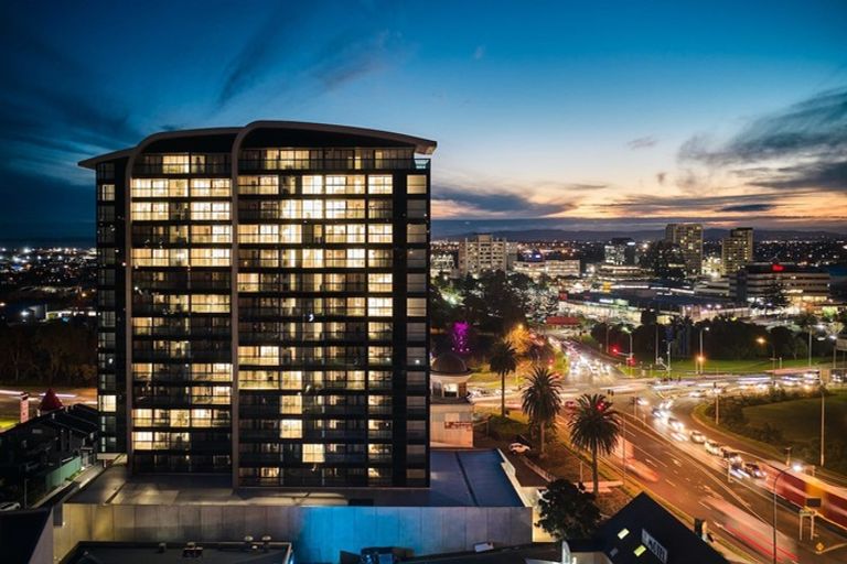 Photo of property in 606/8 Lakewood Court, Manukau, Auckland, 2104