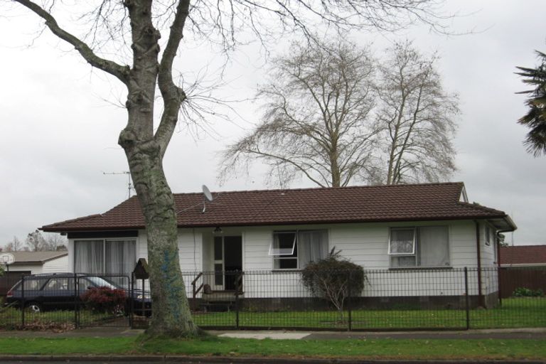 Photo of property in 11 Redcrest Avenue, Red Hill, Papakura, 2110