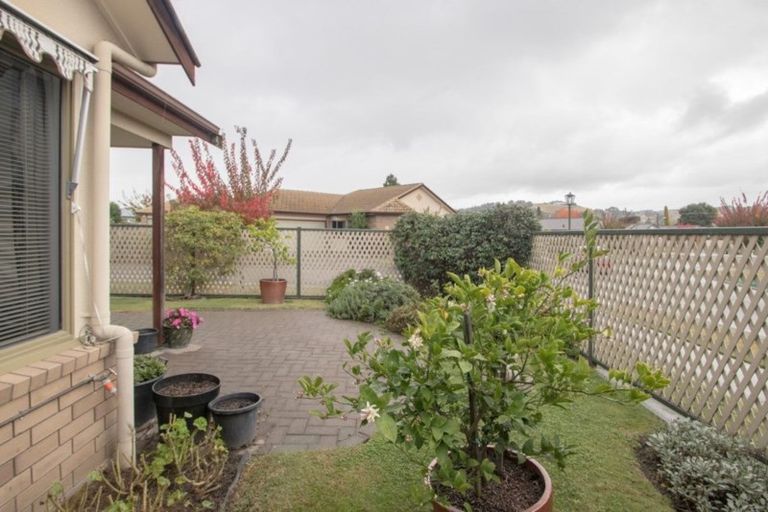 Photo of property in 15 Beaufort Mews, Taradale, Napier, 4112