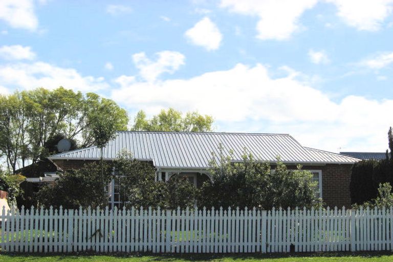 Photo of property in 14 Bennett Street, Gonville, Whanganui, 4501