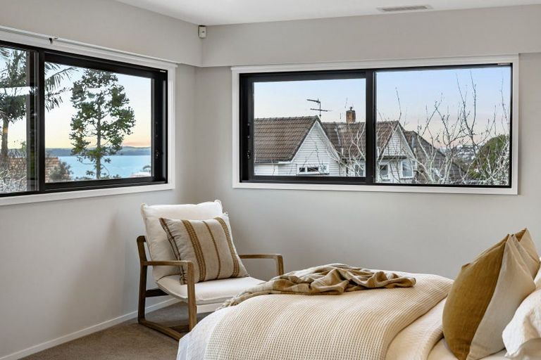 Photo of property in 106a Godden Crescent, Mission Bay, Auckland, 1071