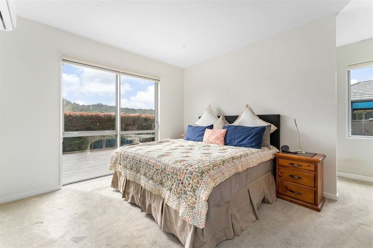 Photo of property in 4 Kauri Grove Drive, Kumeu, 0810