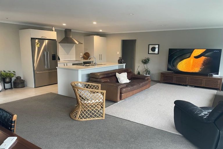 Photo of property in 60 Dunkeld Drive, Papamoa, 3118