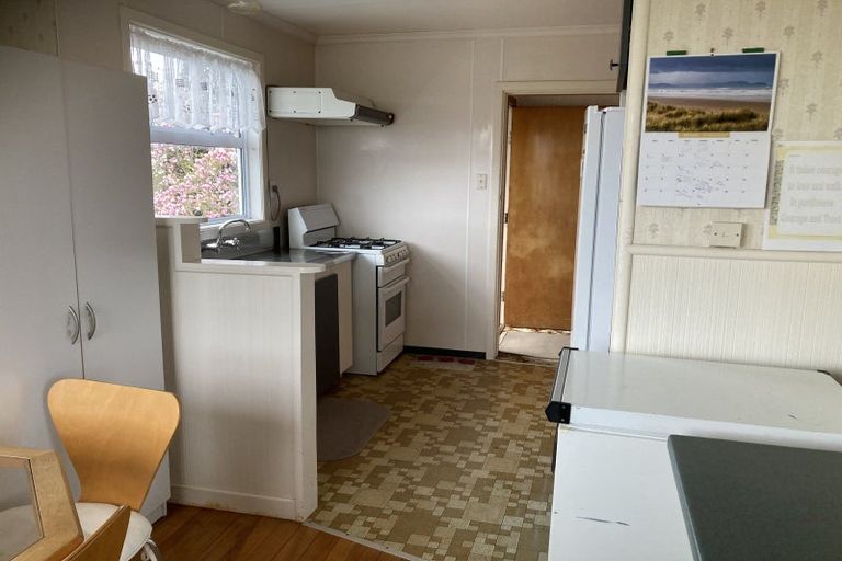 Photo of property in 32 Watene Crescent, Waitara, 4320