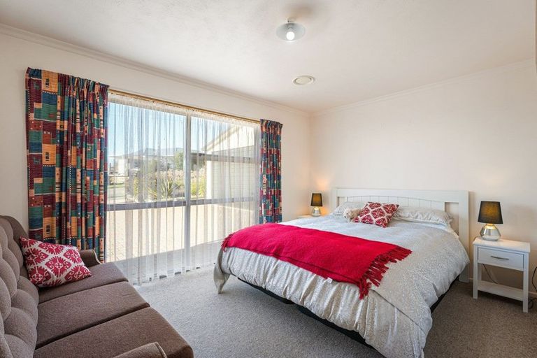 Photo of property in 17 Harbour Terrace, Kakanui, Oamaru, 9495