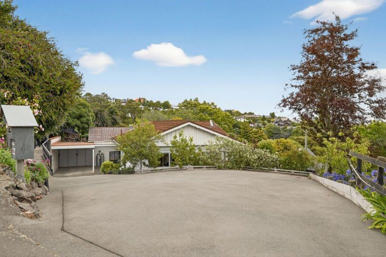 Photo of property in 1/22 Hackthorne Road, Cashmere, Christchurch, 8022