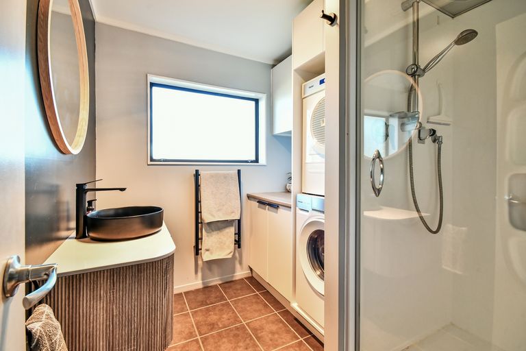 Photo of property in 26 Lorelei Place, Opaheke, Papakura, 2113