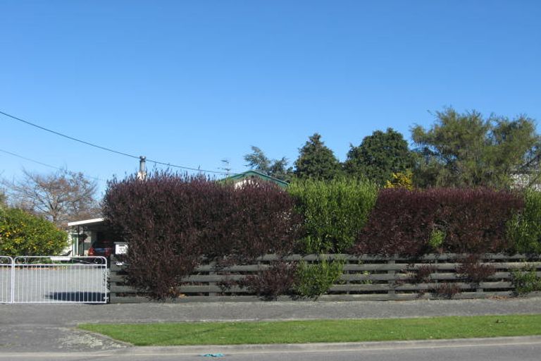 Photo of property in 70 Park Road, Carterton, 5713