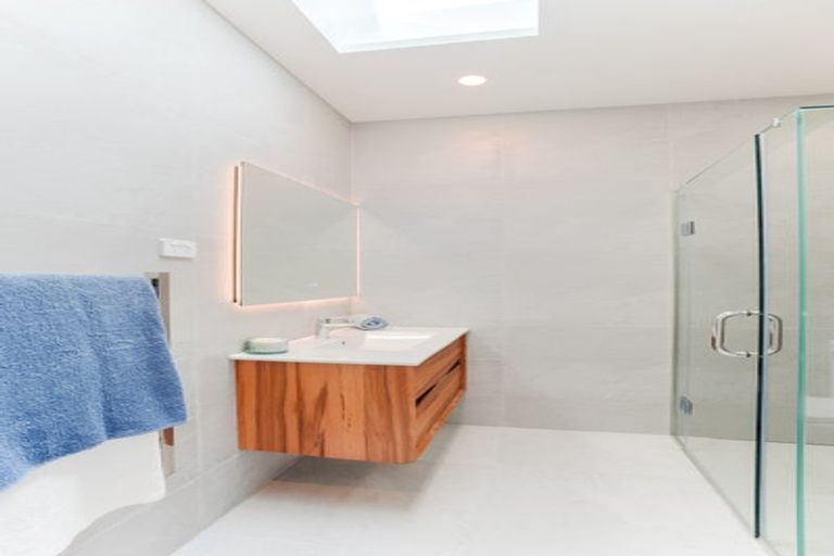 Photo of property in 61 Puwha Street, Massey, Auckland, 0614