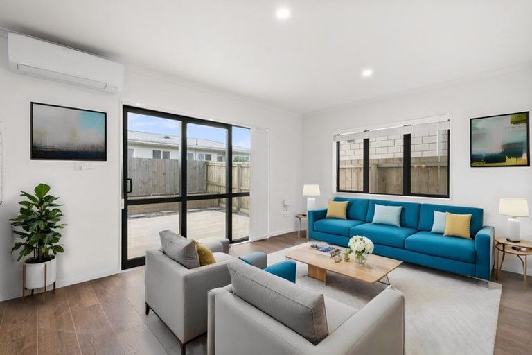 Photo of property in 37d Sheehan Avenue, Papakura, 2110