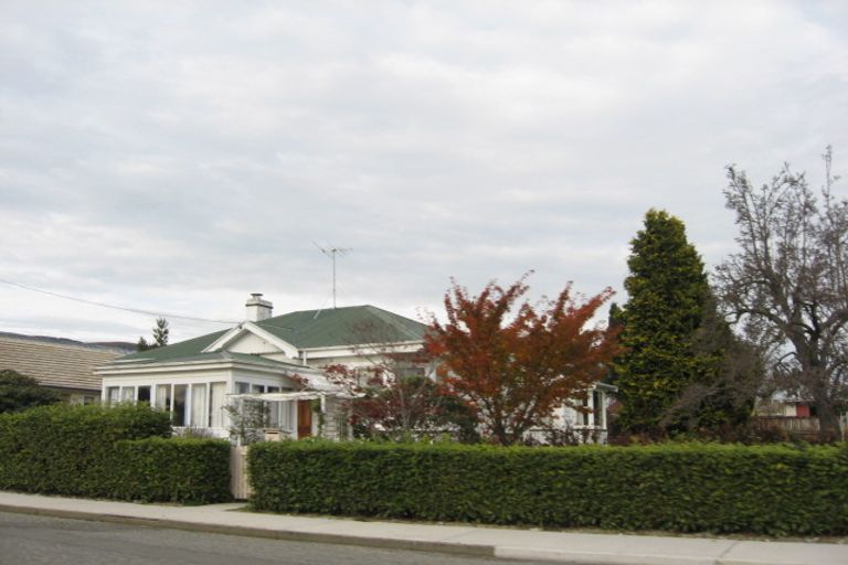 Photo of property in 63 Northumberland Street, Tapanui, 9522