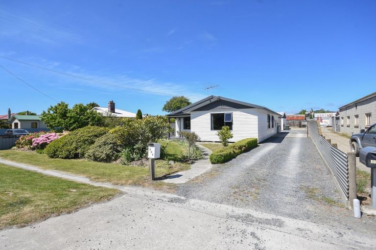 Photo of property in 305 Union Street, Milton, 9220