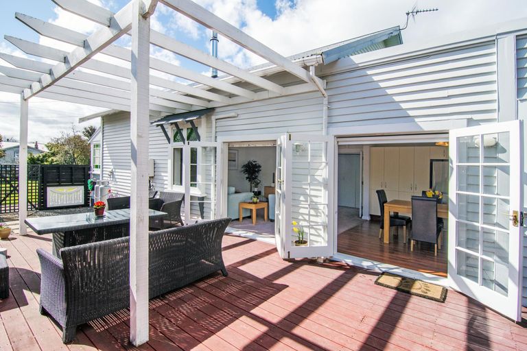Photo of property in 141 Renall Street, Masterton, 5810