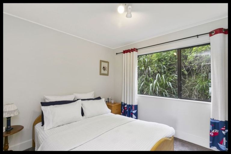 Photo of property in 12 Owhiro Bay Parade, Owhiro Bay, Wellington, 6023