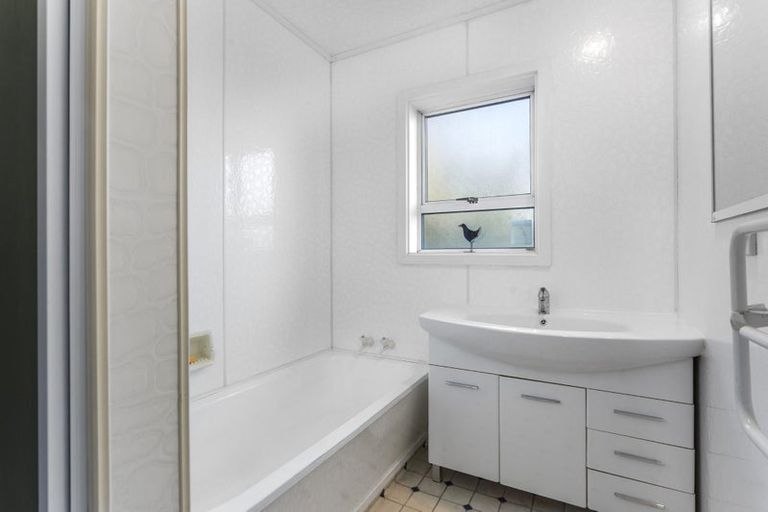 Photo of property in 4 Trafford Street, Harewood, Christchurch, 8051