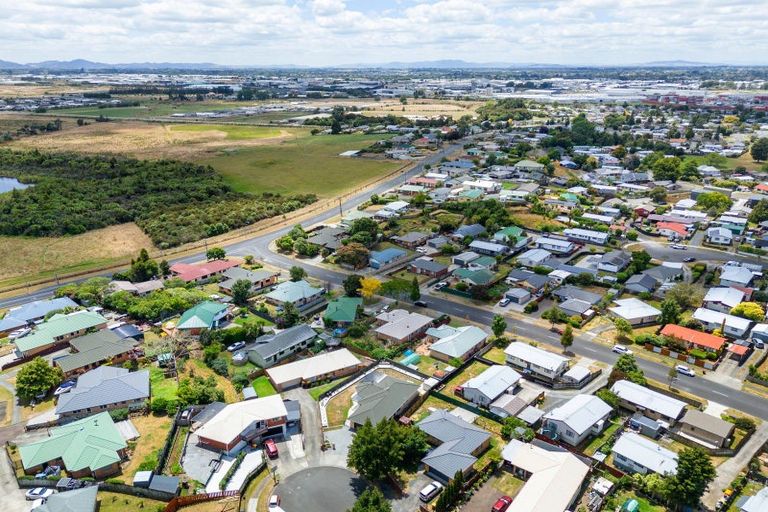 Photo of property in 26 Antrim Place, Nawton, Hamilton, 3200