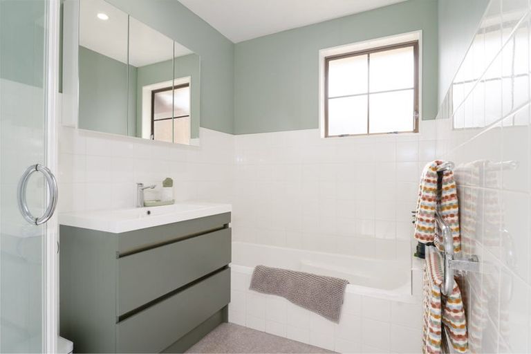 Photo of property in 55 Cambrian Street, Churton Park, Wellington, 6037