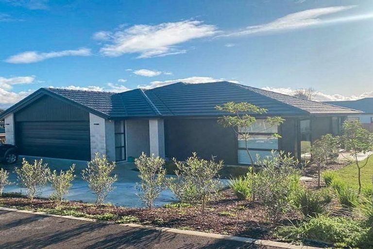 Photo of property in 49b Western Avenue, Omokoroa, 3172