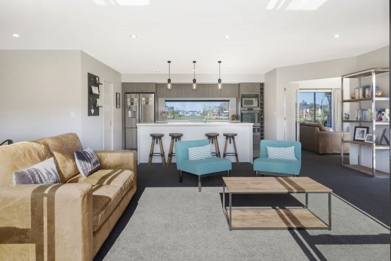 Photo of property in 56 Hinterland Drive, Prebbleton, 7604