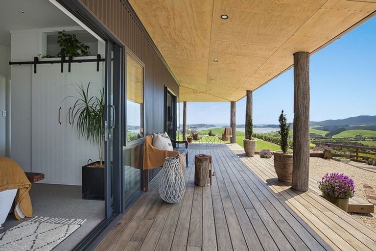 Photo of property in 102 Midgley Road, Mangonui, 0494