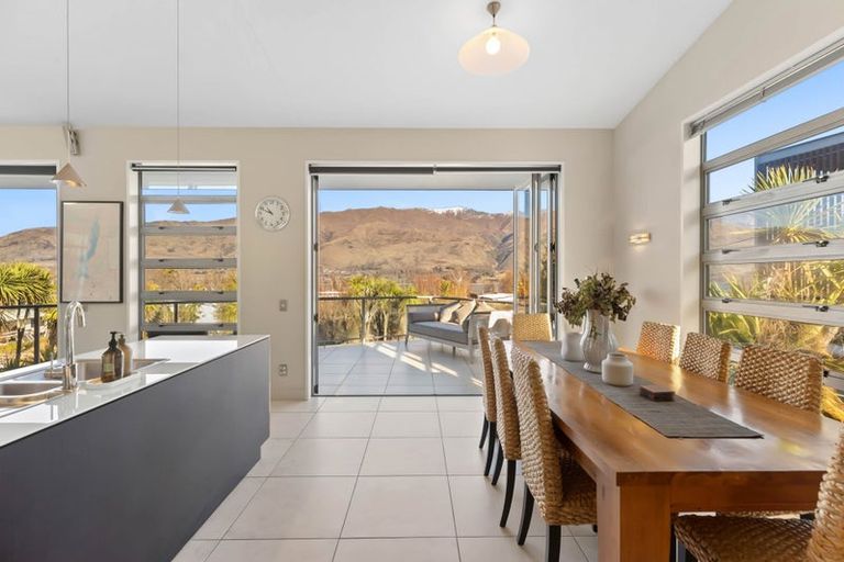 Photo of property in 169 Plantation Road, Wanaka, 9305