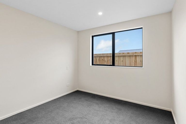 Photo of property in 52 Matamoe Drive, Halswell, 8025