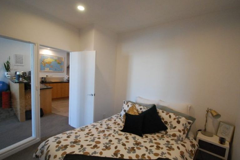 Photo of property in Kate Sheppard Apartments, 7g/42 Molesworth Street, Thorndon, Wellington, 6011