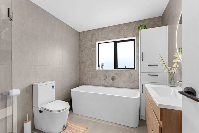 Photo of property in 80b Kahui Parade, Karaka, Papakura, 2113